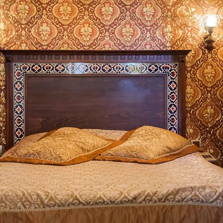 Cem Sultan فندق 2*